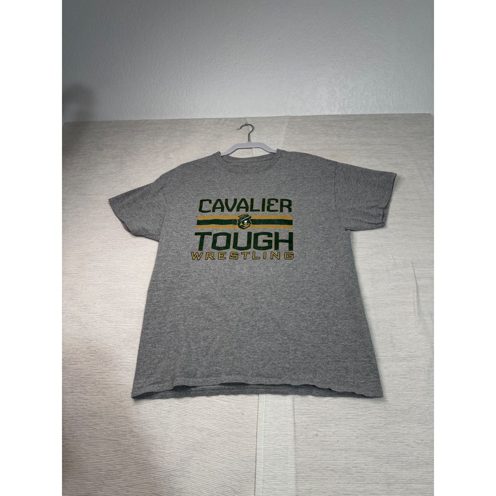 Cavalier Tough Wrestling Graphic T-Shirt Gray Green Gold Mens Medium